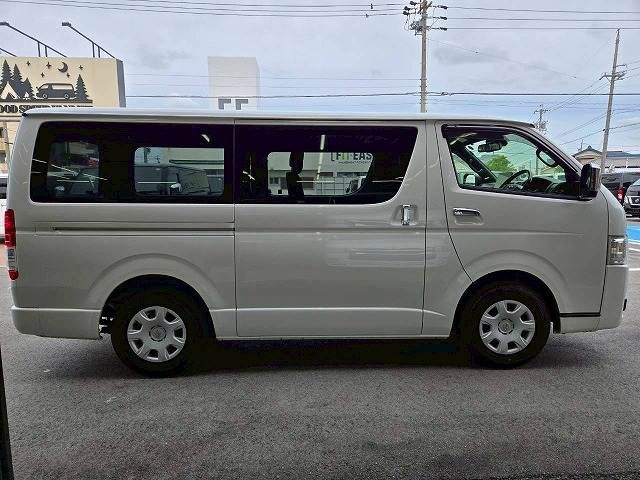 HIACE van 2WD