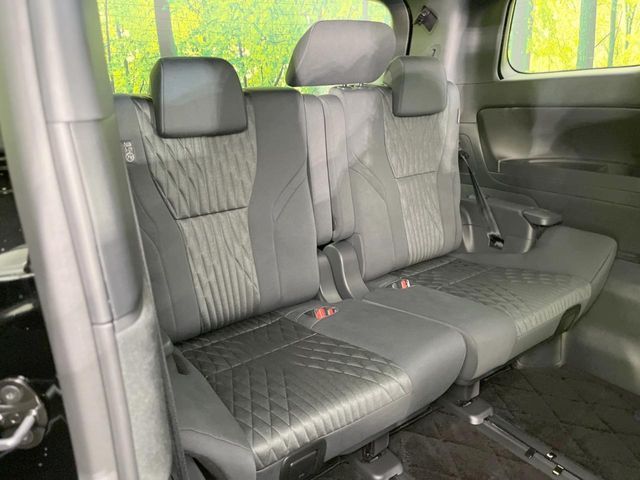 ALPHARD hybrid