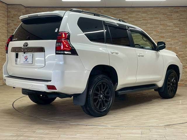 LANDCRUISER PRADO