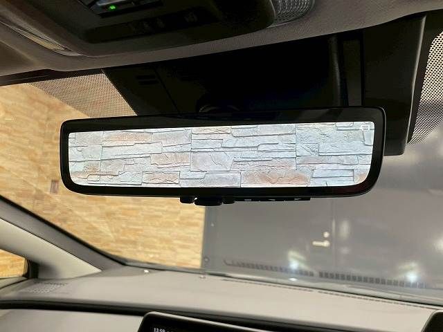 PRIUS 4WD