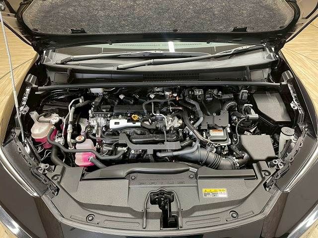 PRIUS 4WD