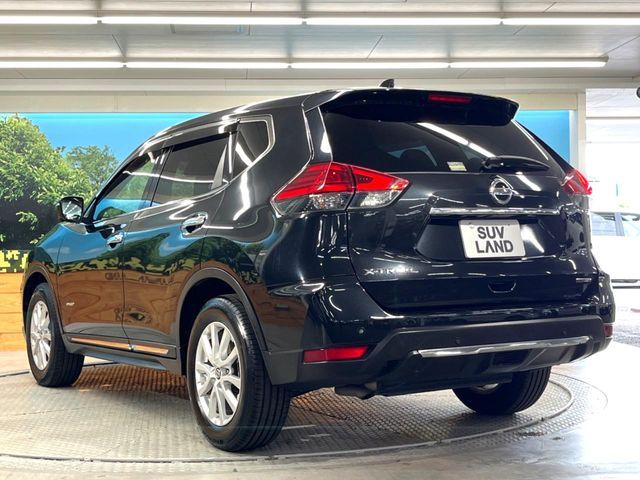 X-TRAIL HYBRID 2WD
