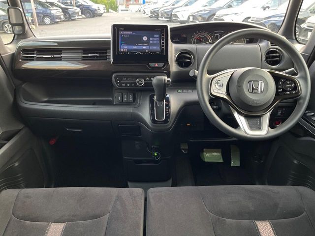 N-BOX CUSTOM