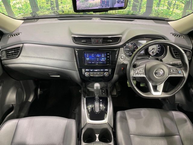 X-TRAIL 2WD