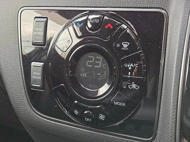 CARAVAN van 4WD