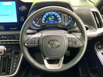 VOXY HYBRID