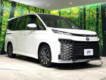 VOXY HYBRID