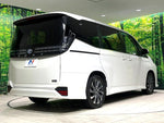VOXY HYBRID