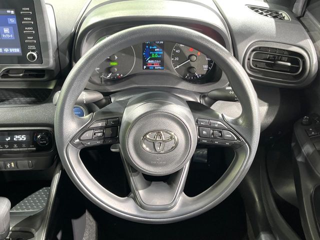 YARIS HYBRID