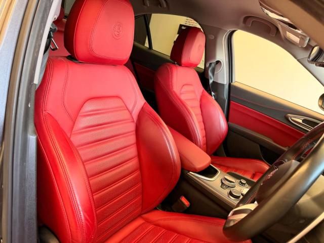 ALFAROMEO Giulia