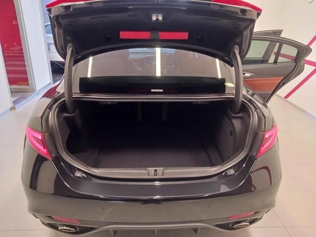 ALFAROMEO Giulia
