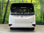 VOXY HYBRID