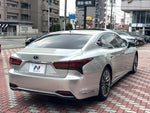 LEXUS LS500h 4WD