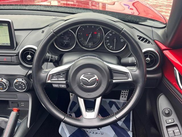 ROADSTER