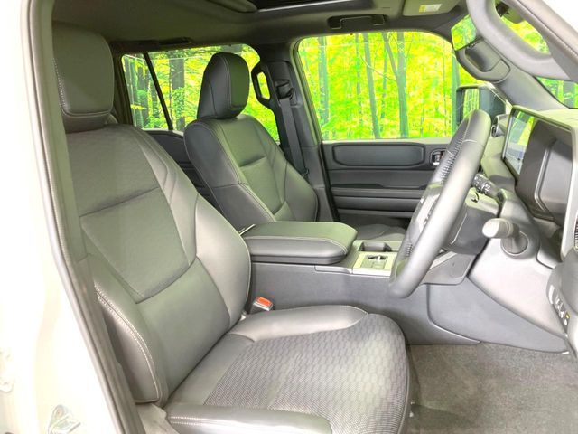 LANDCRUISER 250