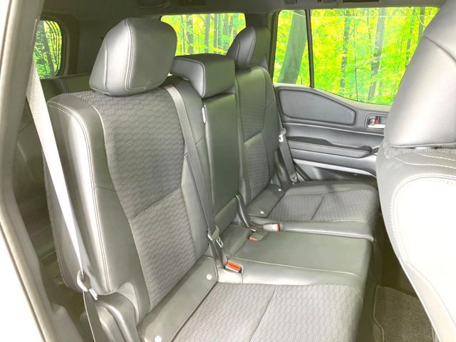 LANDCRUISER 250