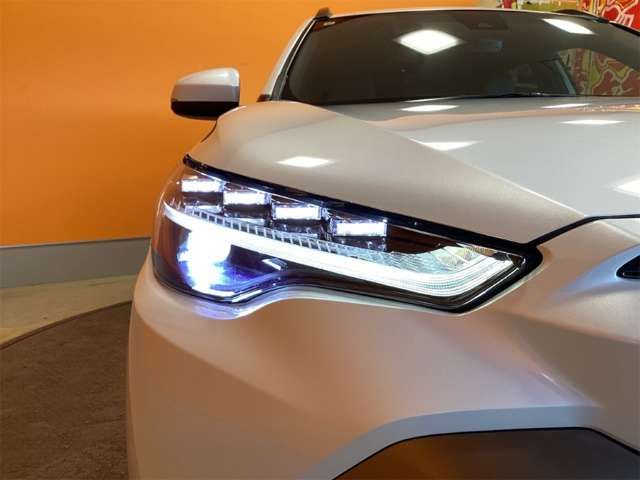 COROLLA CROSS HYBRID