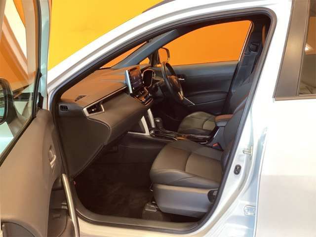 COROLLA CROSS HYBRID