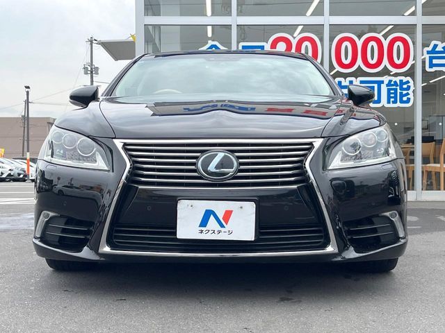 LEXUS LS460