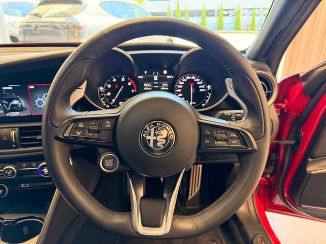 ALFAROMEO Giulia