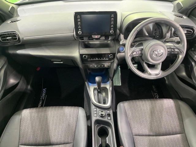 YARIS CROSS HYBRID