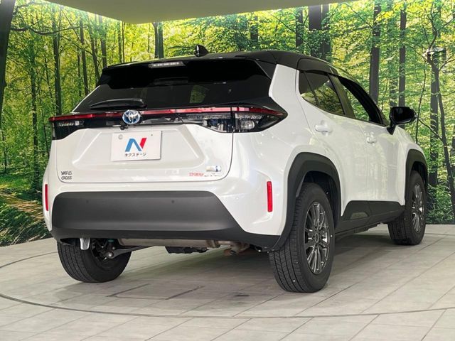 YARIS CROSS HYBRID