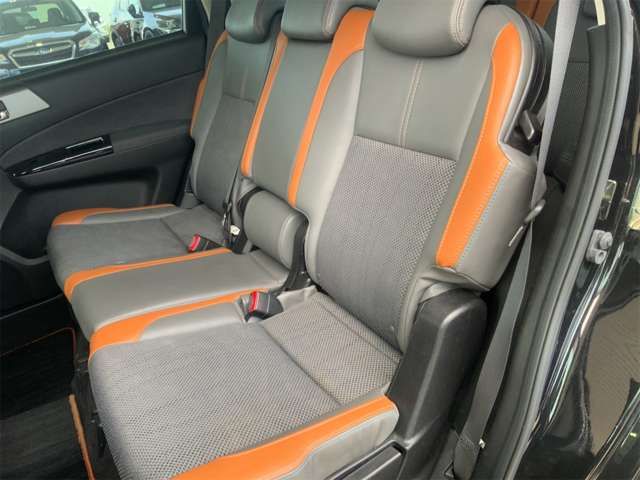 EXIGA CROSSOVER 7