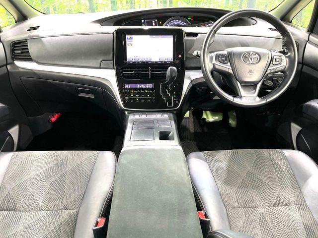 ESTIMA HYBRID 4WD