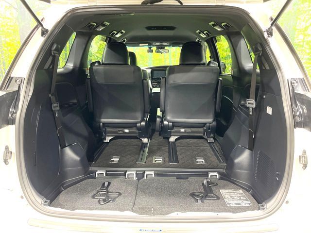 ESTIMA HYBRID 4WD