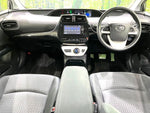 PRIUS 4WD