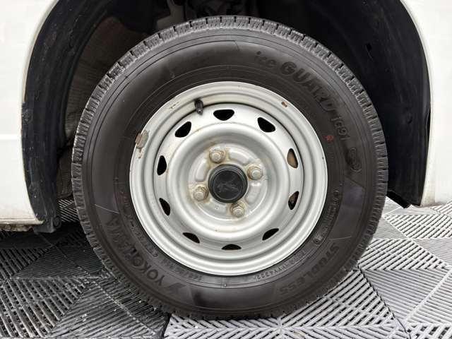 N-VAN