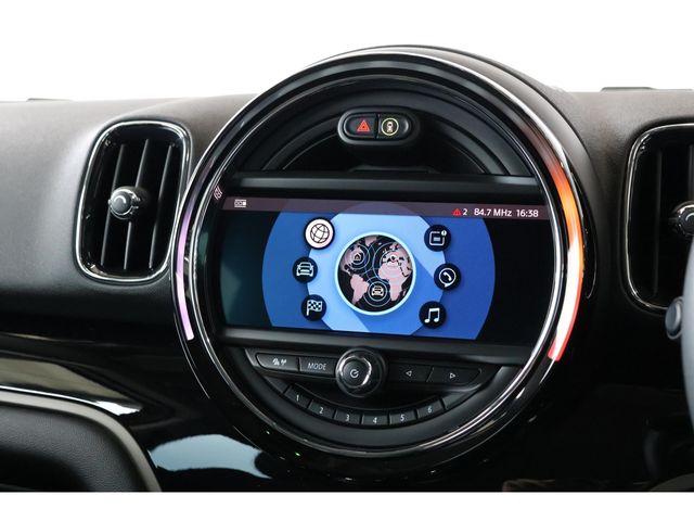 BMW MINI COOPER SD CROSSOVER
