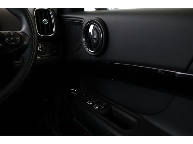 BMW MINI COOPER SD CROSSOVER