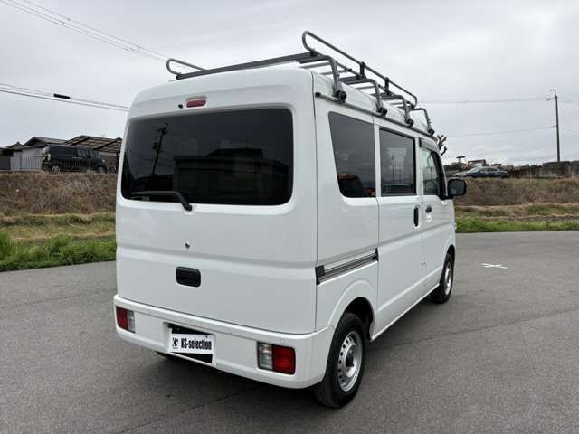 NV100 CLIPPER