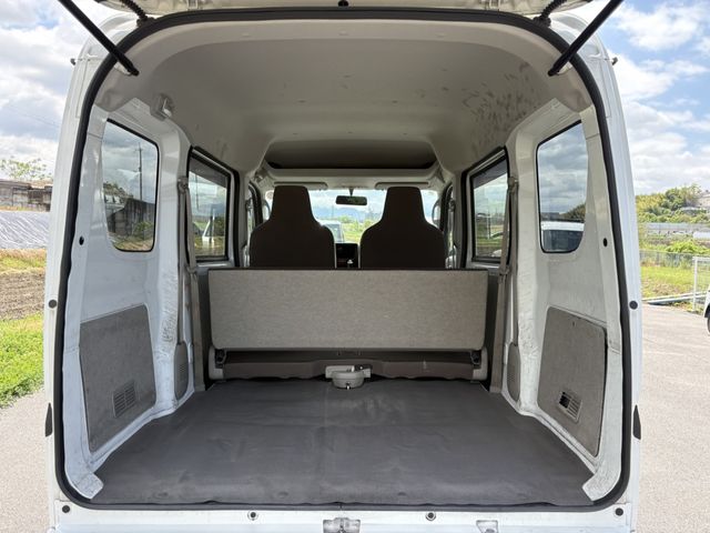 NV100 CLIPPER