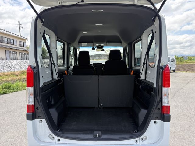 N-VAN