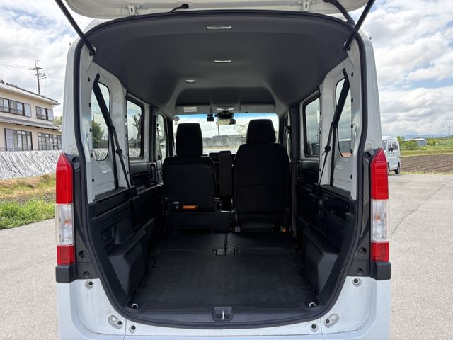 N-VAN