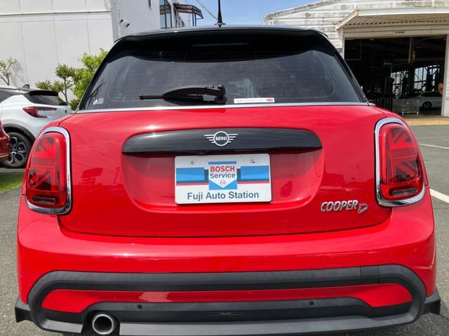 MINI COOPER D 5DOOR