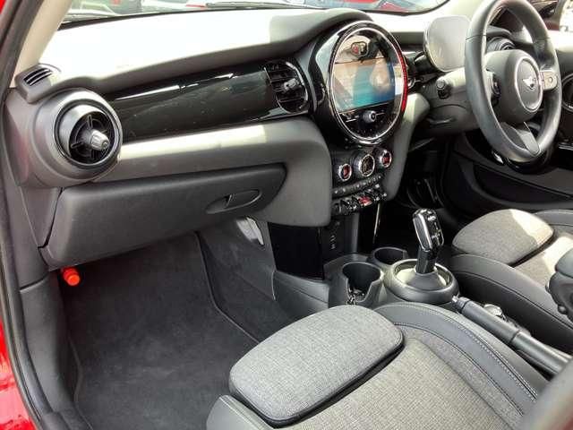MINI COOPER D 5DOOR