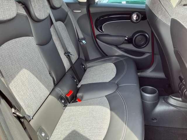 MINI COOPER D 5DOOR
