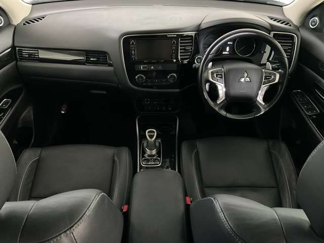 OUTLANDER PHEV