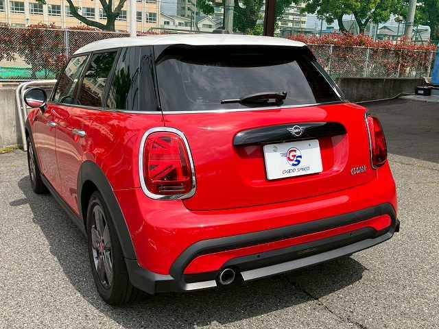 MINI COOPER 5DOOR