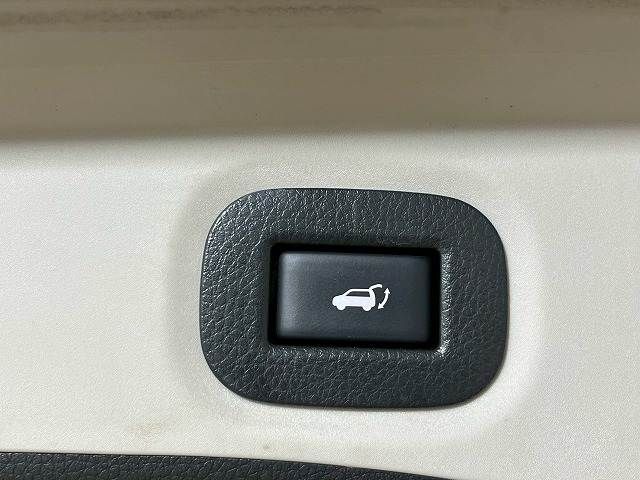 X-TRAIL 4WD