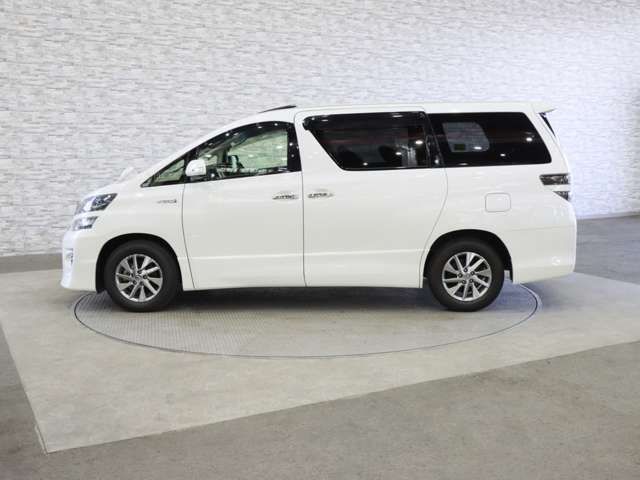 VELLFIRE  HYBRID 4WD