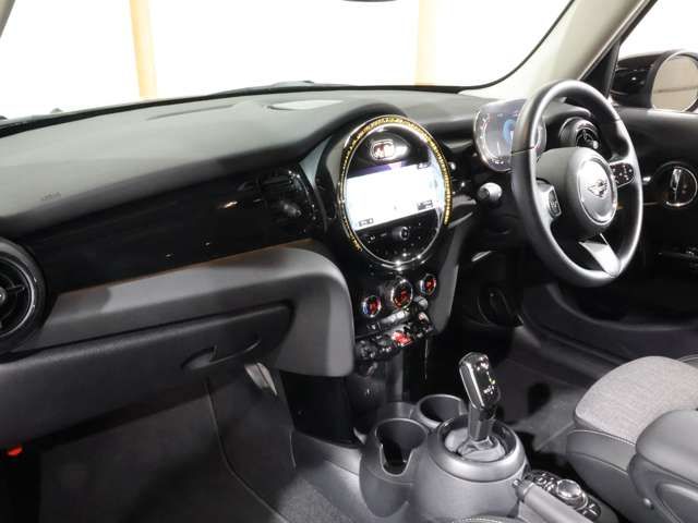 MINI COOPER 5DOOR