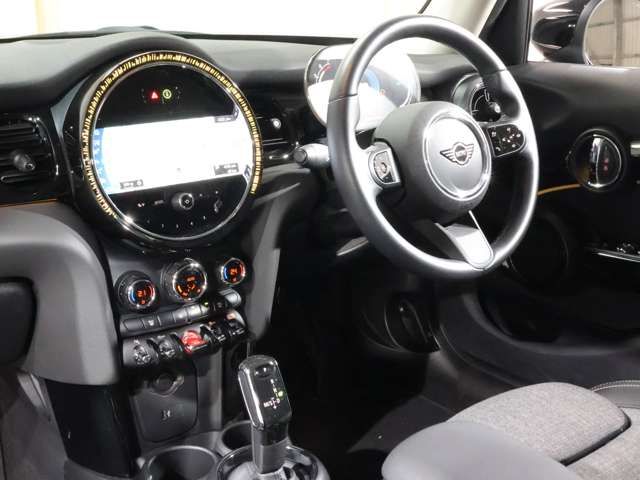MINI COOPER 5DOOR