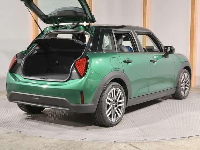 MINI COOPER 5DOOR
