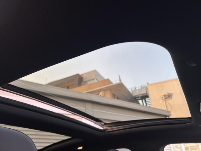 MERCEDES BENZ EQE