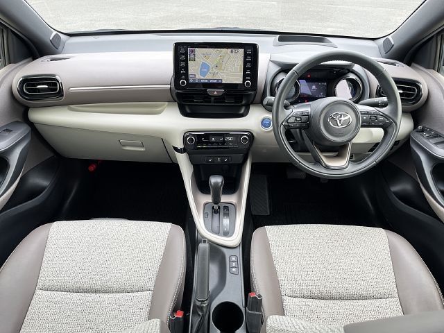 YARIS HYBRID