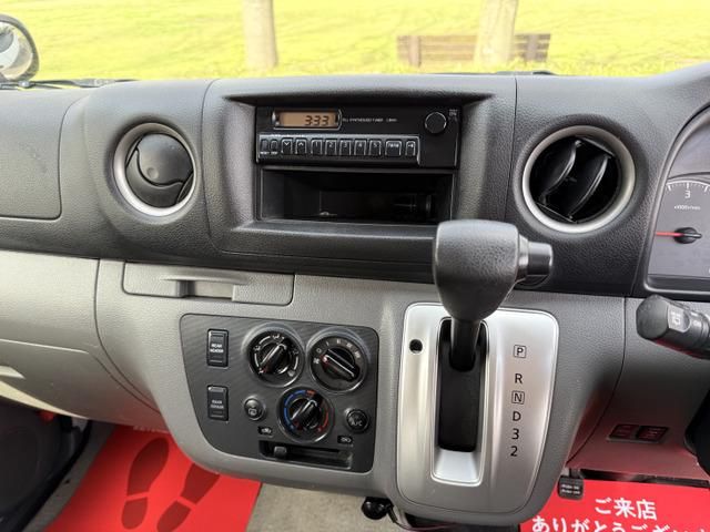 NV350 CARAVAN 4WD